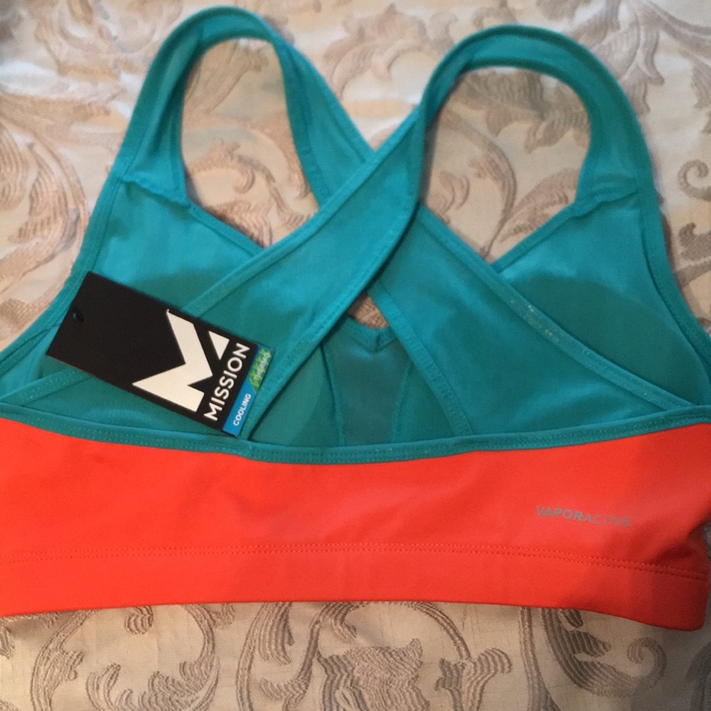 Sports bra - Picture 2 of 3